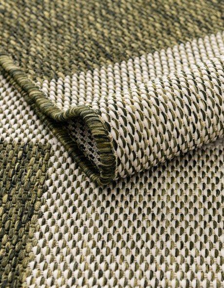 Green 6' 1 x 6' 1 Outdoor Checkered Round Area Rug Weather Resistant for Patio, Deck, Terrace, Balcony, Porch 100% Polypropylene Geometric Carpet for Sale at Rug Engine
