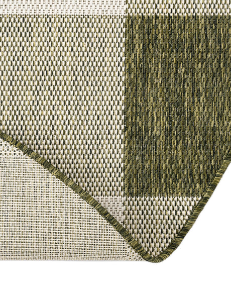 Green 6' 1 x 6' 1 Outdoor Checkered Round Area Rug Weather Resistant for Patio, Deck, Terrace, Balcony, Porch 100% Polypropylene Geometric Carpet for Sale at Rug Engine