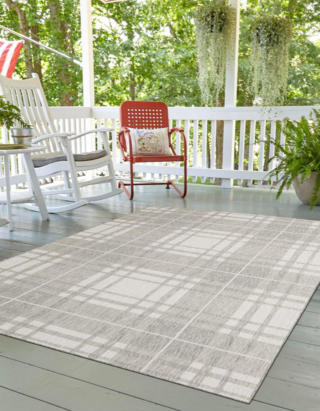 Gray 2' x 3' 1 Outdoor Checkered Rectangle Area Rug Weather Resistant for Patio, Deck, Terrace, Balcony, Porch 100% Polypropylene Geometric Carpet for Sale at Rug Engine