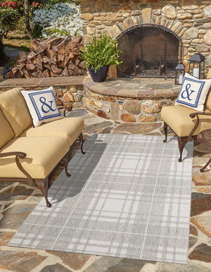 Gray 2' x 3' 1 Outdoor Checkered Rectangle Area Rug Weather Resistant for Patio, Deck, Terrace, Balcony, Porch 100% Polypropylene Geometric Carpet for Sale at Rug Engine