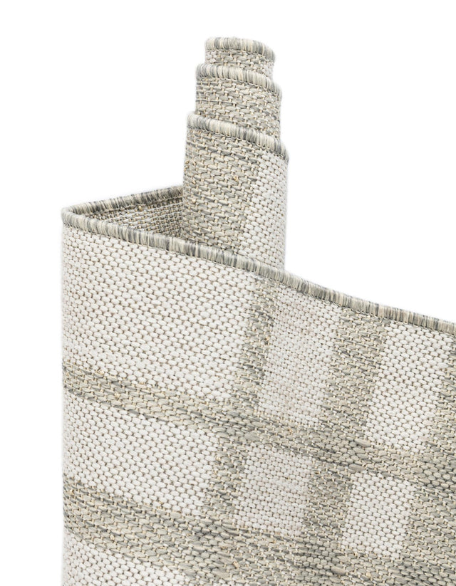 Gray 2' x 3' 1 Outdoor Checkered Rectangle Area Rug Weather Resistant for Patio, Deck, Terrace, Balcony, Porch 100% Polypropylene Geometric Carpet for Sale at Rug Engine