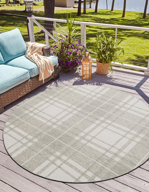 Gray 6' 1 x 6' 1 Outdoor Checkered Round Area Rug Weather Resistant for Patio, Deck, Terrace, Balcony, Porch 100% Polypropylene Geometric Carpet for Sale at Rug Engine