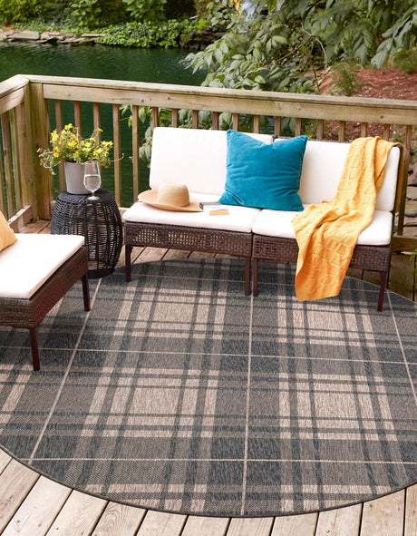 Black and Brown 7' 10 x 7' 10 Outdoor Checkered Round Area Rug Weather Resistant for Patio, Deck, Terrace, Balcony, Porch 100% Polypropylene Geometric Carpet for Sale at Rug Engine