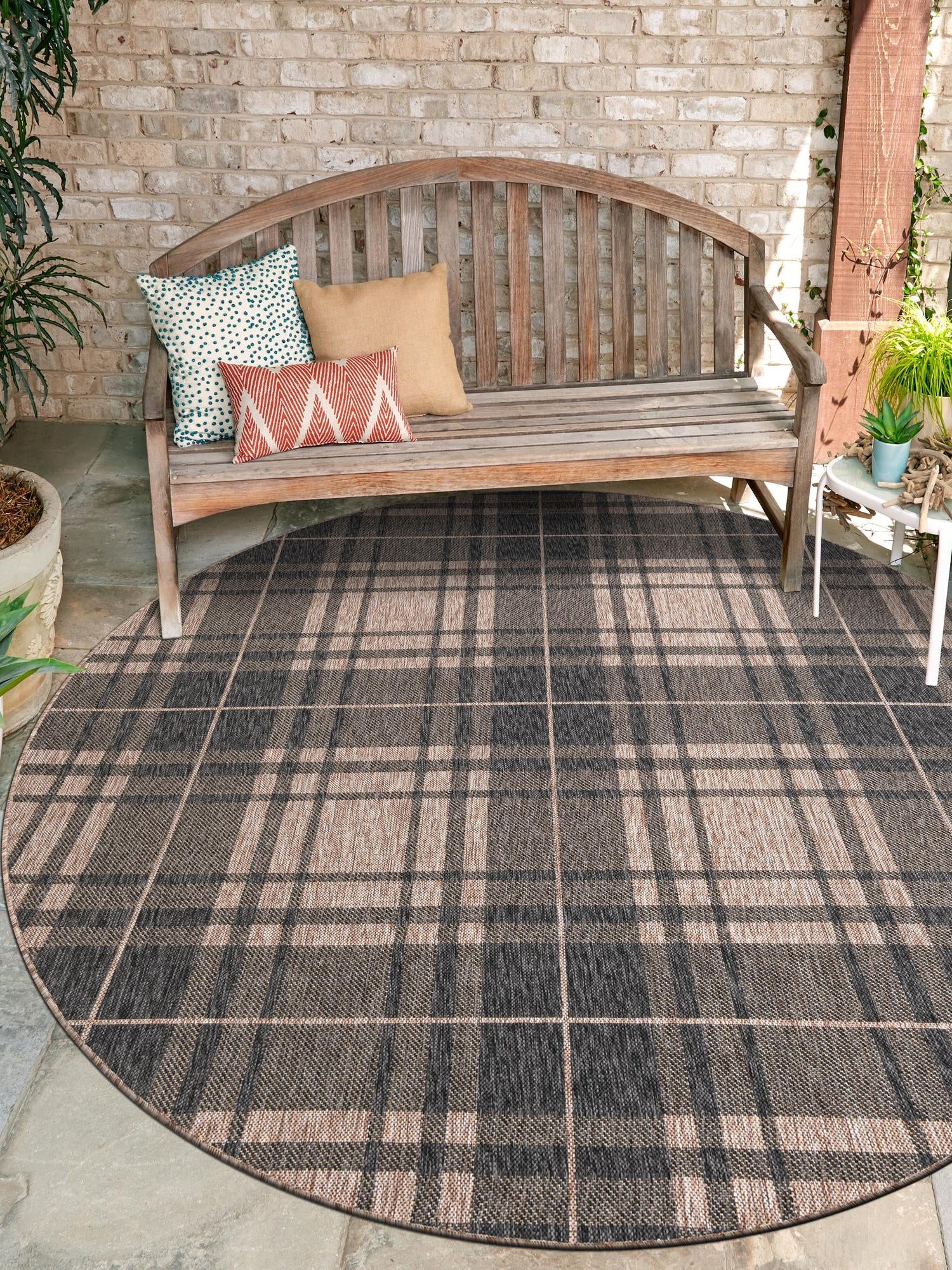 Black and Brown 6' 1 x 6' 1 Outdoor Checkered Round Area Rug Weather Resistant for Patio, Deck, Terrace, Balcony, Porch 100% Polypropylene Geometric Carpet for Sale at Rug Engine