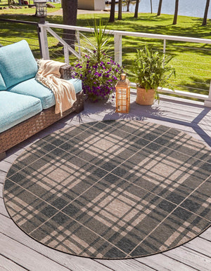 Black and Brown 7' 10 x 7' 10 Outdoor Checkered Round Area Rug Weather Resistant for Patio, Deck, Terrace, Balcony, Porch 100% Polypropylene Geometric Carpet for Sale at Rug Engine