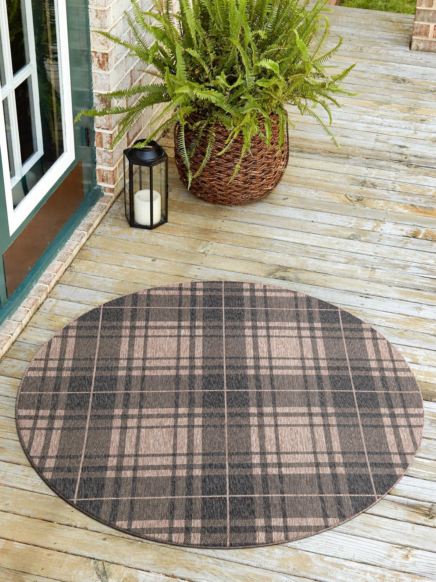Black and Brown 3' 1 x 3' 1 Outdoor Checkered Round Area Rug Weather Resistant for Patio, Deck, Terrace, Balcony, Porch 100% Polypropylene Geometric Carpet for Sale at Rug Engine