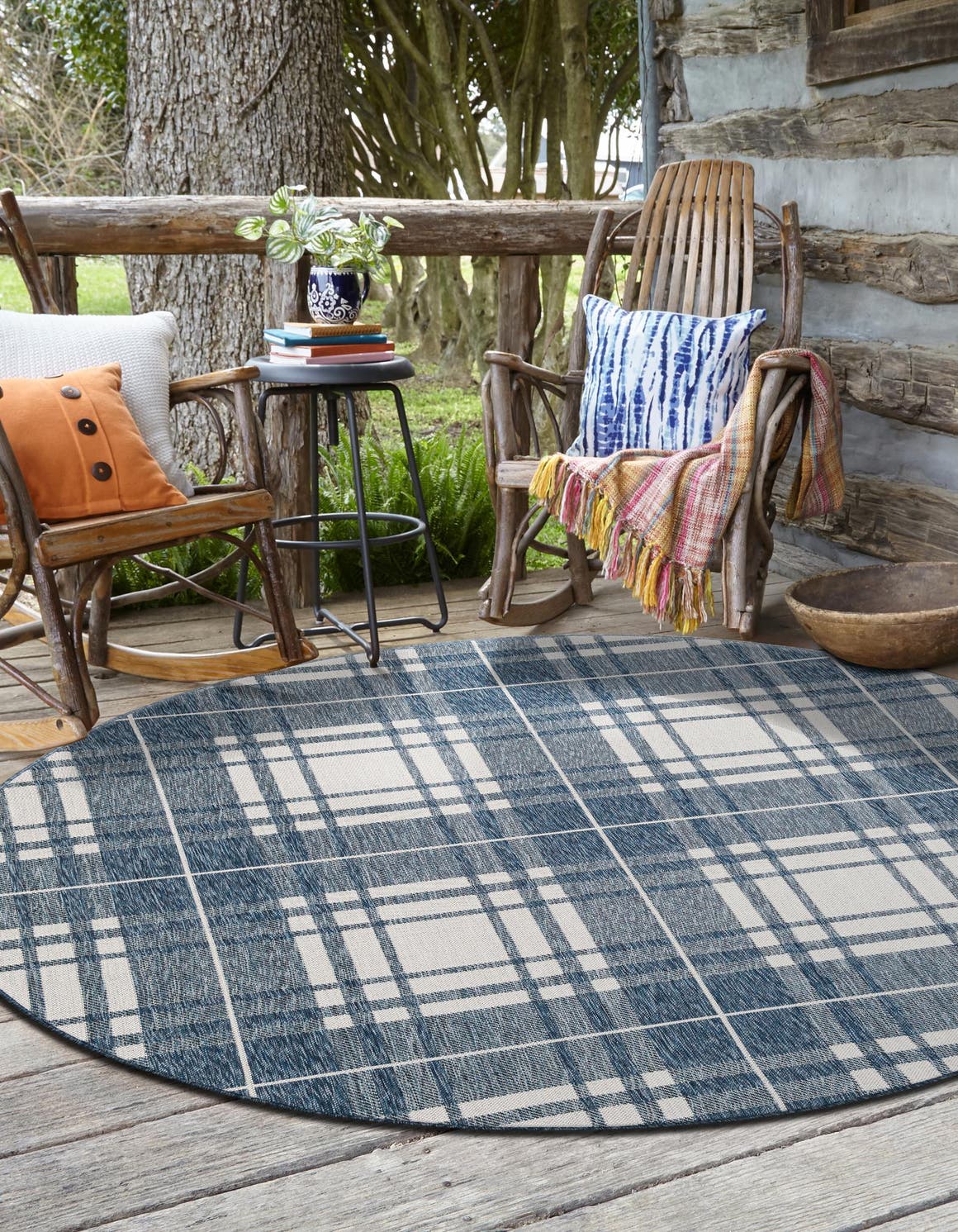 Blue 3' 1 x 3' 1 Outdoor Checkered Round Area Rug Weather Resistant for Patio, Deck, Terrace, Balcony, Porch 100% Polypropylene Geometric Carpet for Sale at Rug Engine
