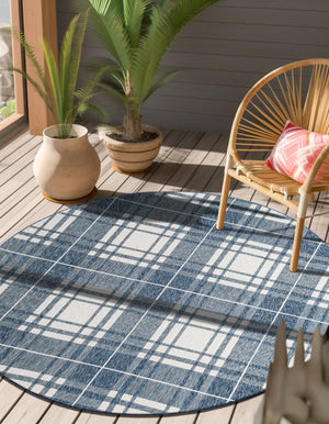 Blue 6' 1 x 6' 1 Outdoor Checkered Round Area Rug Weather Resistant for Patio, Deck, Terrace, Balcony, Porch 100% Polypropylene Geometric Carpet for Sale at Rug Engine