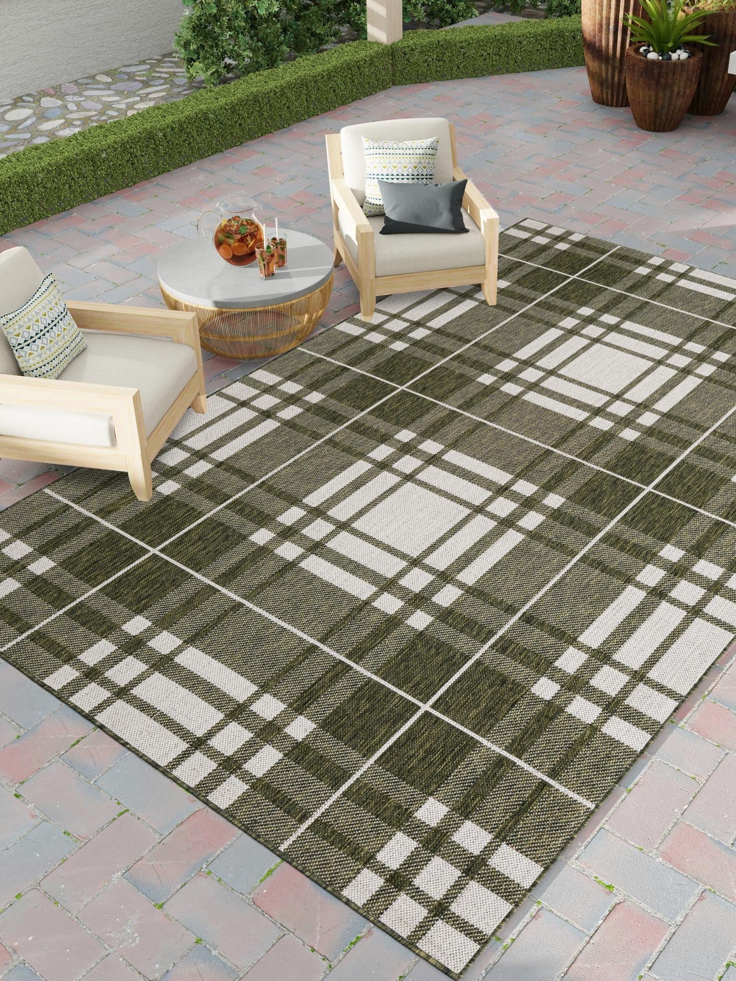 Green 2' x 3' 1 Outdoor Checkered Rectangle Area Rug Weather Resistant for Patio, Deck, Terrace, Balcony, Porch 100% Polypropylene Geometric Carpet for Sale at Rug Engine