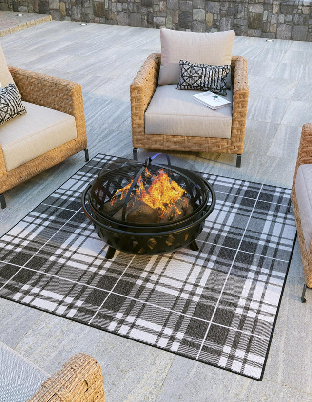 Black and White 7' 10 x 7' 10 Outdoor Checkered Square Area Rug Weather Resistant for Patio, Deck, Terrace, Balcony, Porch 100% Polypropylene Geometric Carpet for Sale at Rug Engine