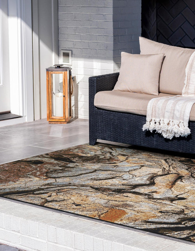 Multicolor 5' 1 x 8' Outdoor Modern Rectangle Rug