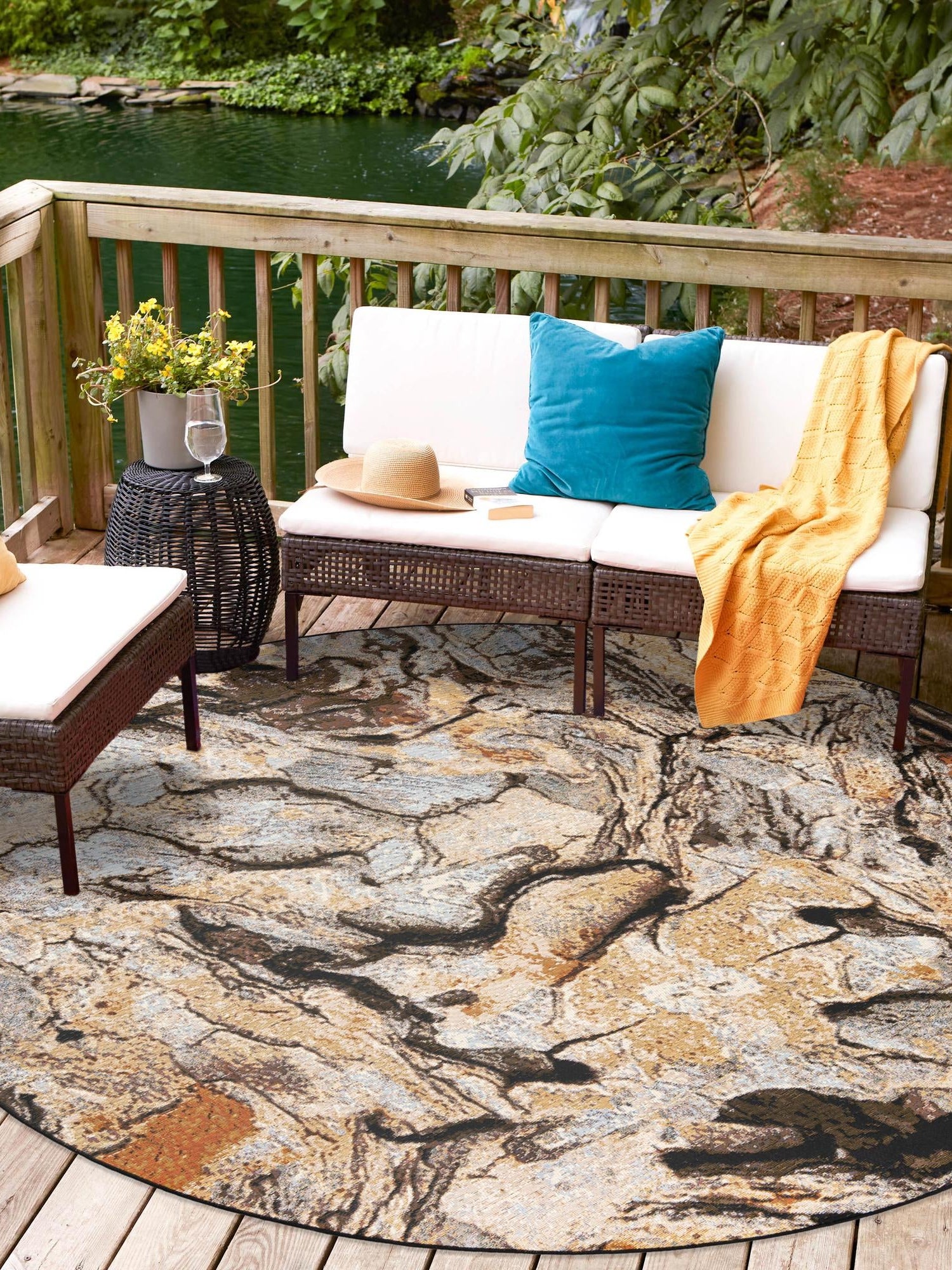 Multicolor 3' 1 x 3' 1 Outdoor Modern Round Area Rug Weather Resistant for Patio, Deck, Terrace, Balcony, Porch 100% Polypropylene Modern Outside Carpet for Sale at Rug Engine