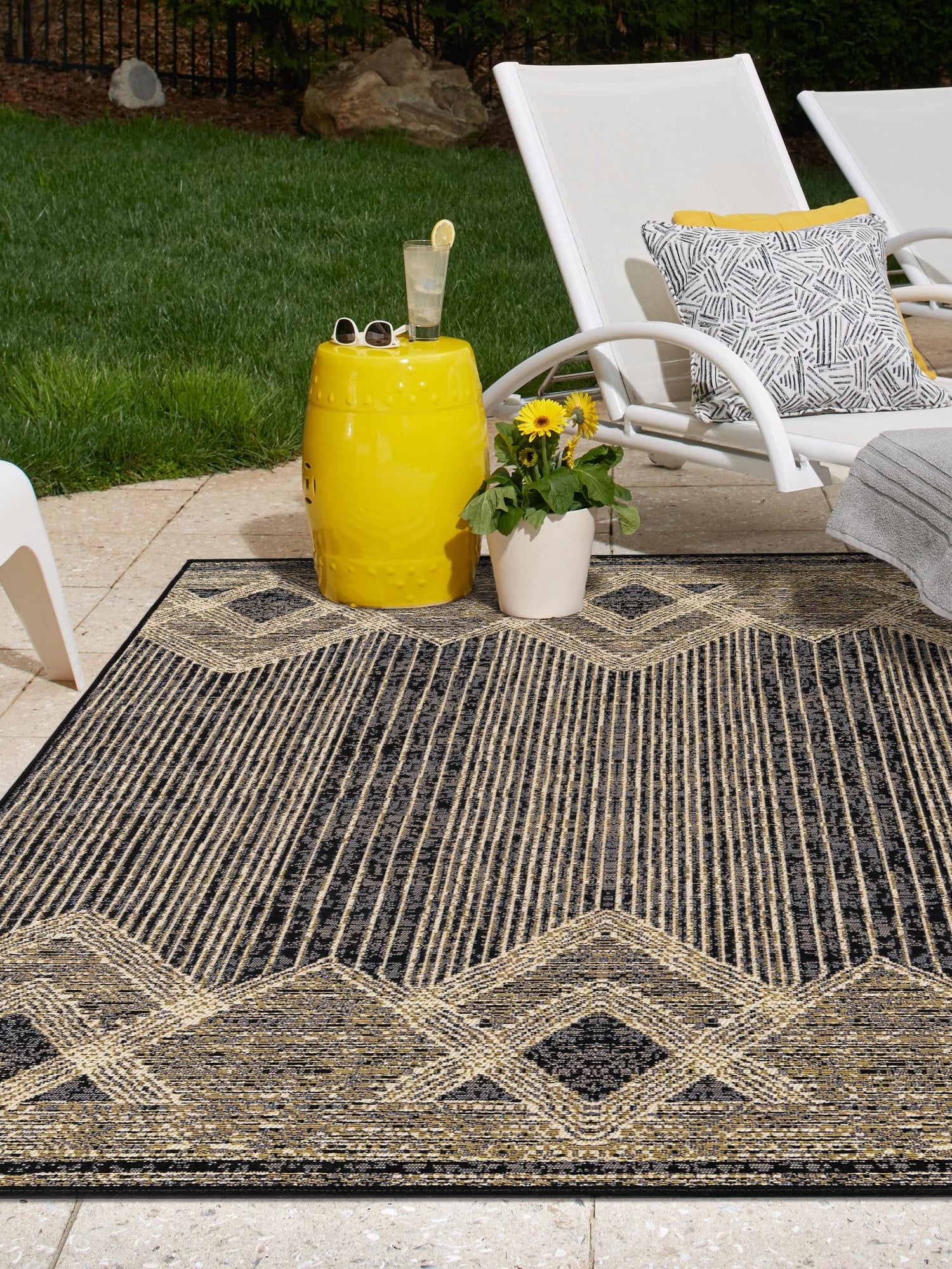Charcoal 5' 1 x 8' Outdoor Modern Rectangle Area Rug Weather Resistant for Patio, Deck, Terrace, Balcony, Porch 100% Polypropylene Modern Outside Carpet for Sale at Rug Engine