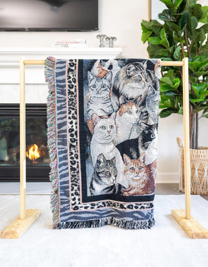 Black and White 4' 6 x 6' Throw Blanket Rectangle Rug