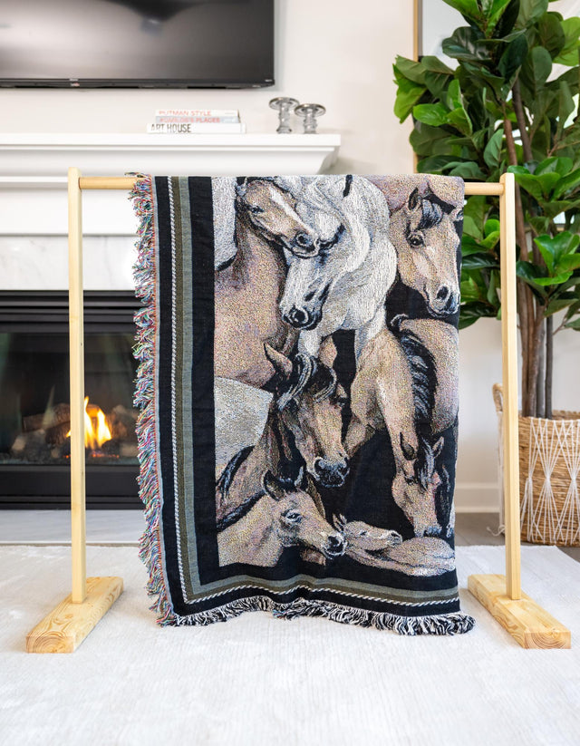 White Brown 4' 6 x 6' Throw Blanket Rectangle Rug