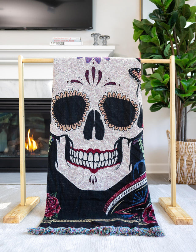 Multicolor 4' 6 x 6' Throw Blanket Rectangle Rug