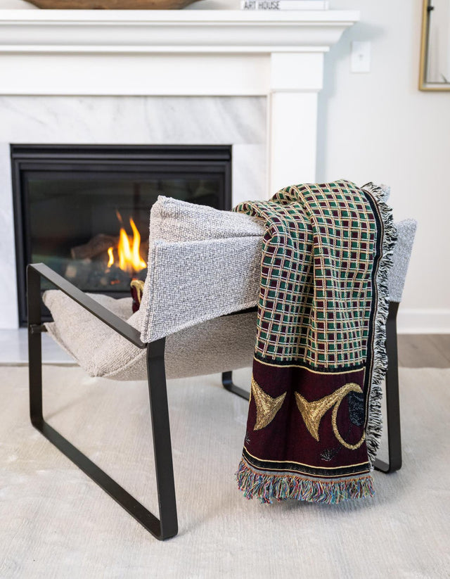 Black and Brown 4' 6 x 6' Throw Blanket Rectangle Rug