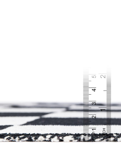 Black and White 4' 6 x 6' Throw Blanket Rectangle Area Rug 100% Cotton Washable Cozy Soft Warm Room Decor Accent Made In USA