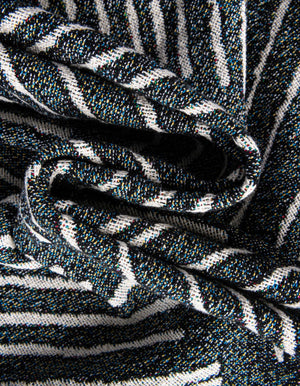 Black and White 4' 6 x 6' Throw Blanket Rectangle Rug