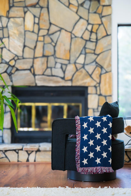 Red and Blue 4' 6 x 6' Throw Blanket Rectangle Rug