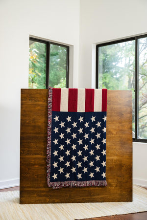 Red and Blue 4' 6 x 6' Throw Blanket Rectangle Rug