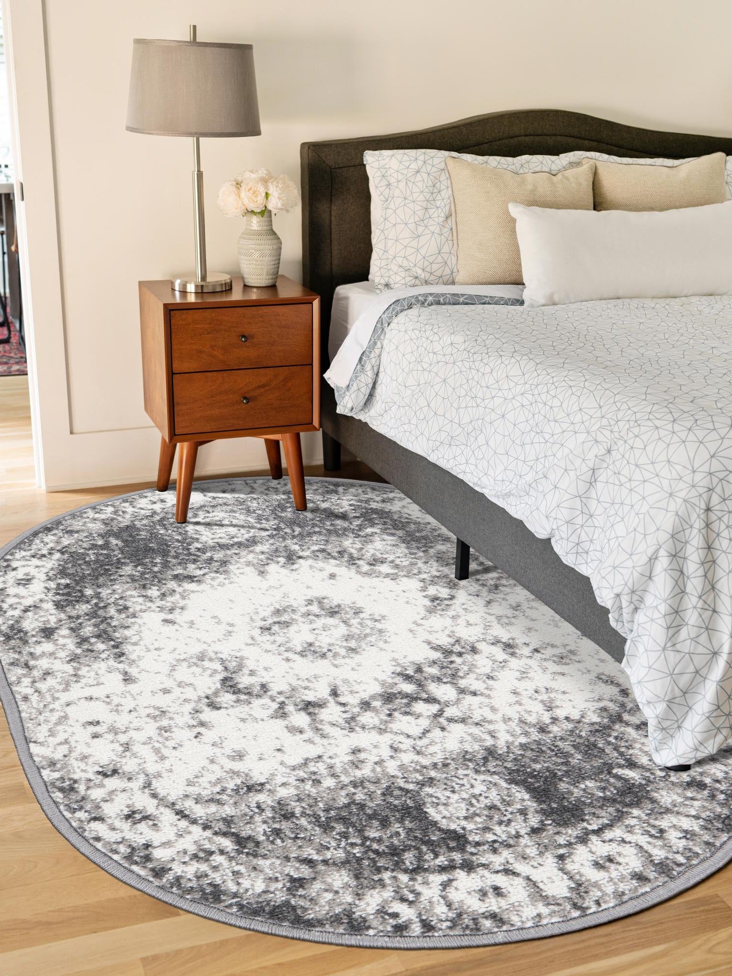 Gray 7' 10 x 10' Rosso Oval Area Rug Vintage Distressed Faded Traditional Design Carpet for Unique Home Interior Design for Sale at Rug Engine