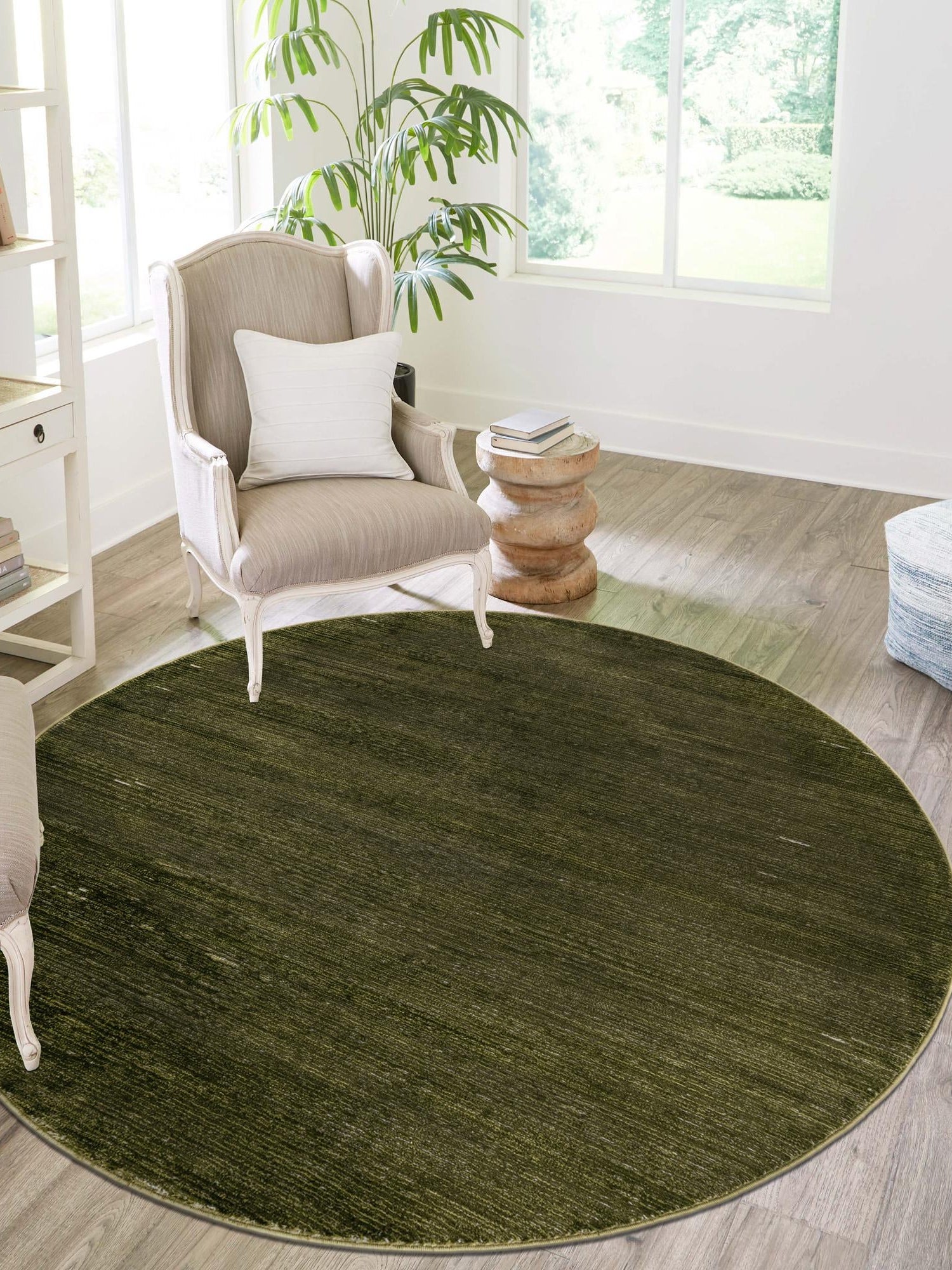 Green 10' x 10' Finsbury Round Area Rug 60% Polypropylene & 40% Polyester Contemporary Carpet for Living Rooms, Dining, Offices for Sale at Rug Engine