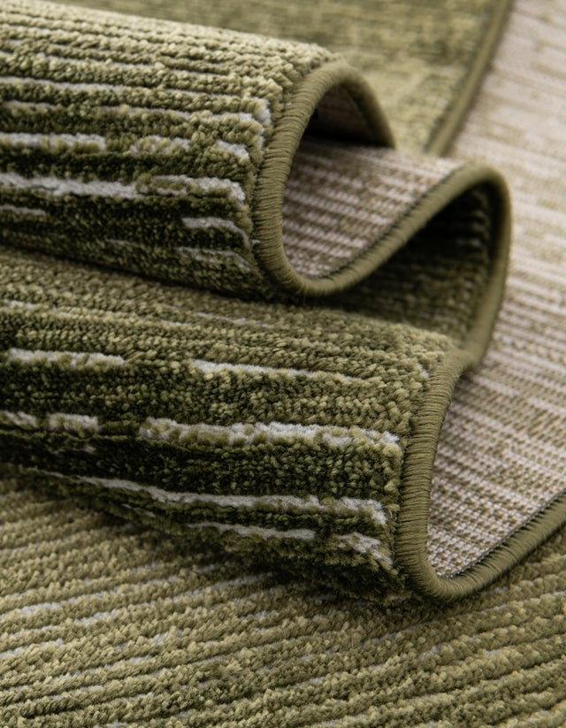Green 5' 3 x 5' 3 Finsbury Round Area Rug 60% Polypropylene & 40% Polyester Contemporary Carpet for Living Rooms, Dining, Offices for Sale at Rug Engine