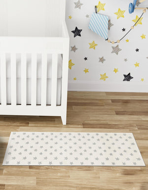 Daisy White 2' 2 x 6' 1 Whimsy Kids Runner Rug