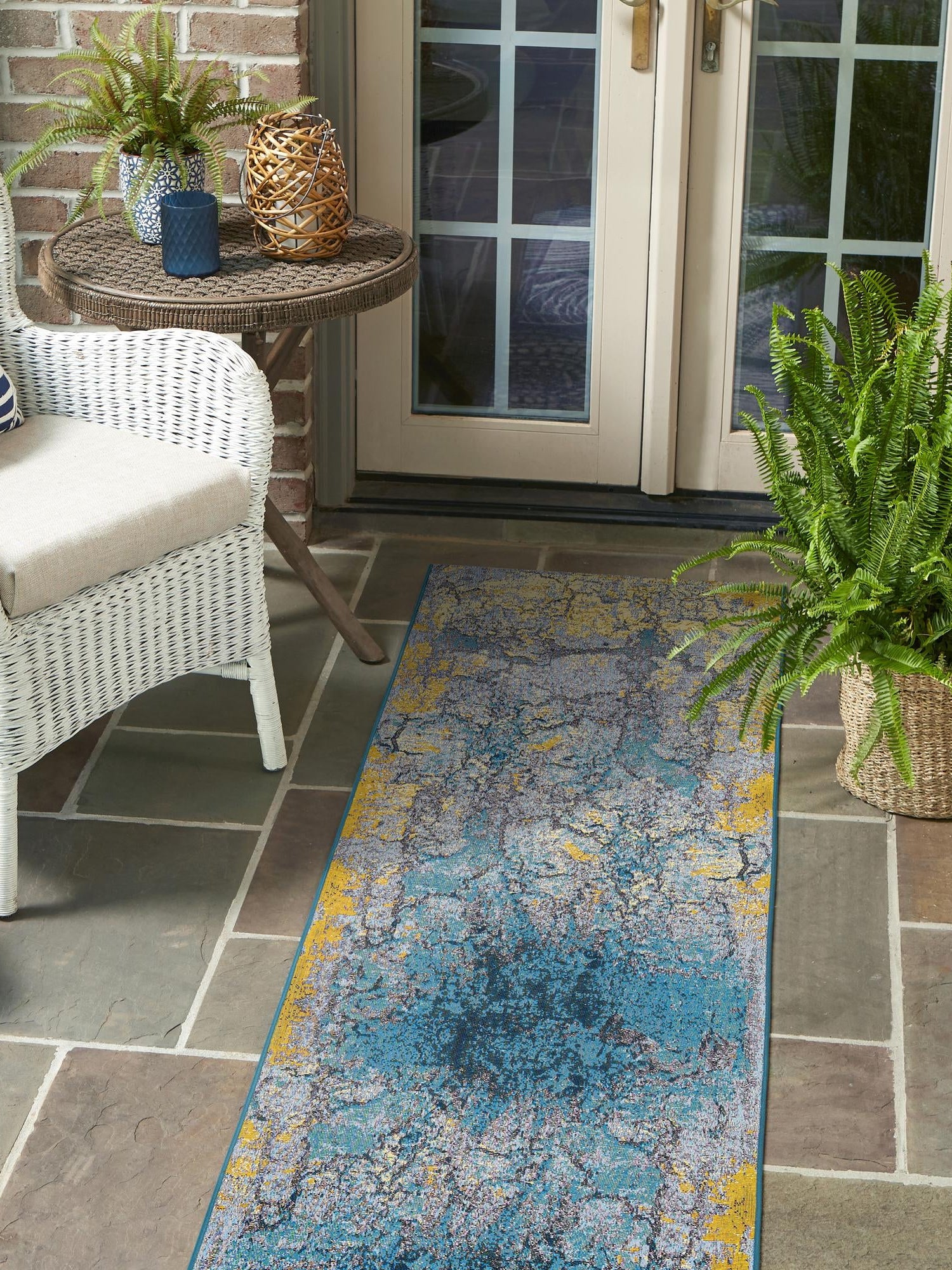Gradient Blue 2' x 5' 1 Outdoor Modern Runner Area Rug Weather Resistant for Patio, Deck, Terrace, Balcony, Porch 100% Polypropylene Modern Outside Carpet for Sale at Rug Engine