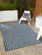 Blue 6' 1 x 9' Outdoor Modern Rectangle Rug