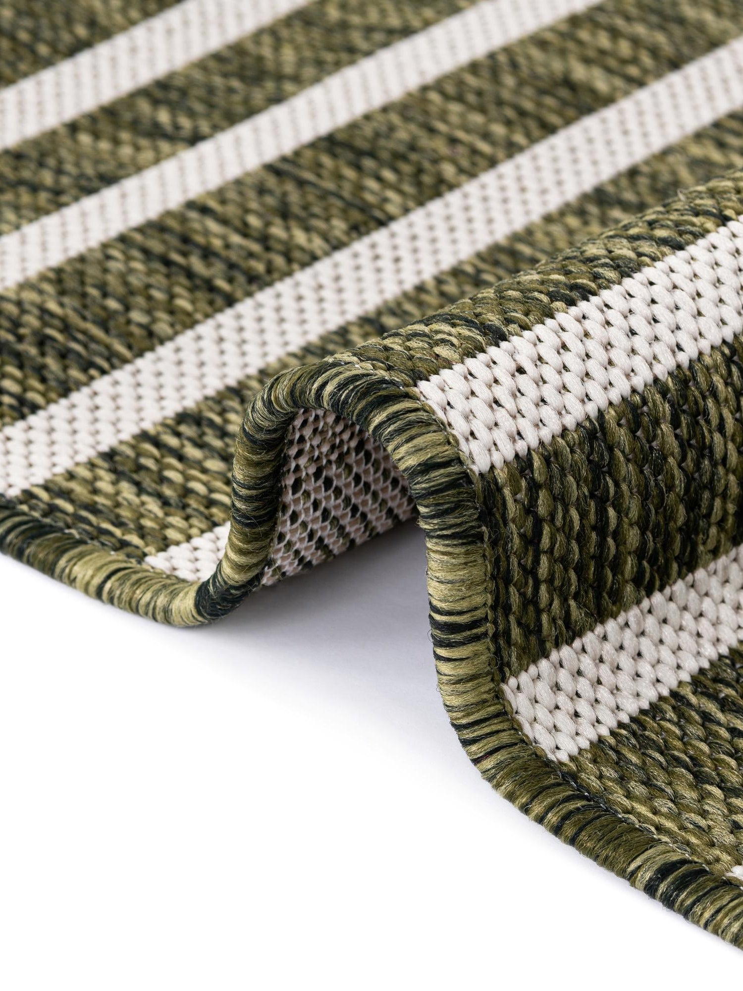 Green 7' 10 x 7' 10 Outdoor Modern Round Area Rug Weather Resistant for Patio, Deck, Terrace, Balcony, Porch 100% Polypropylene Modern Outside Carpet for Sale at Rug Engine