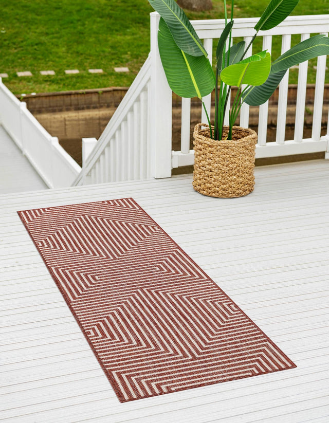 Rust Red 2' x 4' 1 Outdoor Modern Runner Rug