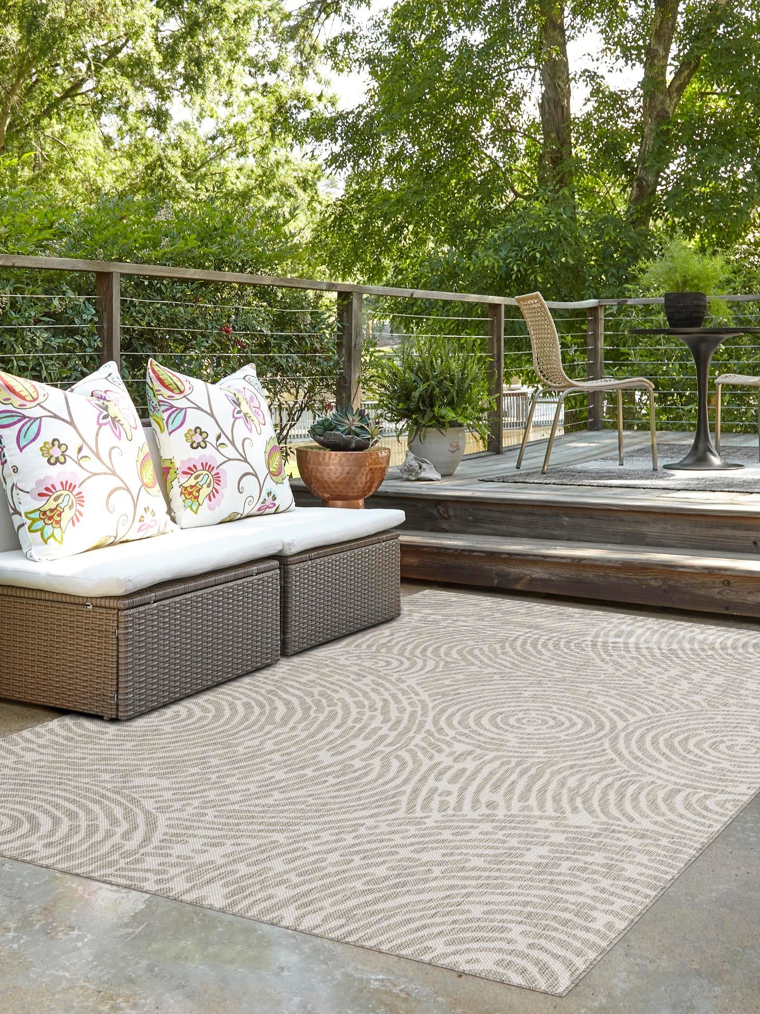 Gray 2' x 3' 1 Outdoor Modern Rectangle Area Rug Weather Resistant for Patio, Deck, Terrace, Balcony, Porch 100% Polypropylene Modern Outside Carpet for Sale at Rug Engine