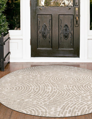 Gray 7' 10 x 7' 10 Outdoor Modern Round Area Rug Weather Resistant for Patio, Deck, Terrace, Balcony, Porch 100% Polypropylene Modern Outside Carpet for Sale at Rug Engine