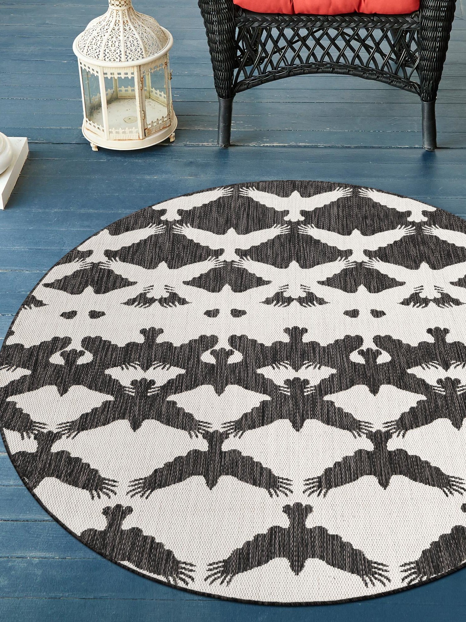 Black and White 12' x 12' Outdoor Modern Round Area Rug Weather Resistant for Patio, Deck, Terrace, Balcony, Porch 100% Polypropylene Modern Outside Carpet for Sale at Rug Engine