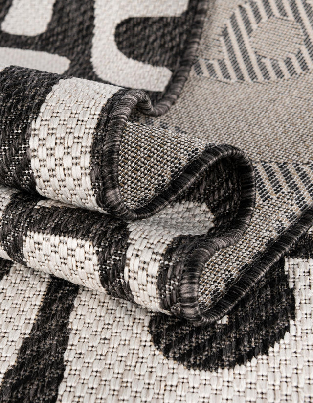 Black and White 2' x 3' 1 Outdoor Modern Rectangle Area Rug Weather Resistant for Patio, Deck, Terrace, Balcony, Porch 100% Polypropylene Modern Outside Carpet for Sale at Rug Engine