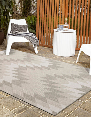 Gray 6' 1 x 9' Outdoor Modern Rectangle Area Rug Weather Resistant for Patio, Deck, Terrace, Balcony, Porch 100% Polypropylene Modern Outside Carpet for Sale at Rug Engine