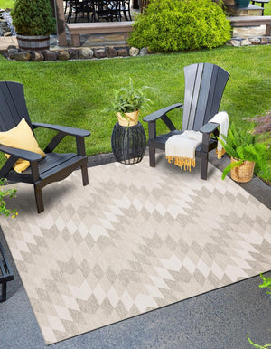 Gray 7' 10 x 7' 10 Outdoor Modern Square Area Rug Weather Resistant for Patio, Deck, Terrace, Balcony, Porch 100% Polypropylene Modern Outside Carpet for Sale at Rug Engine