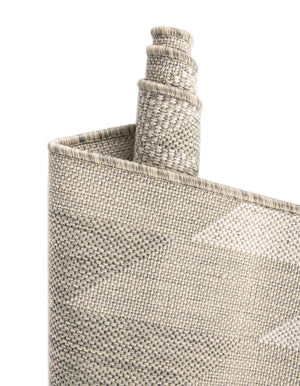 Gray 7' 10 x 7' 10 Outdoor Modern Square Area Rug Weather Resistant for Patio, Deck, Terrace, Balcony, Porch 100% Polypropylene Modern Outside Carpet for Sale at Rug Engine