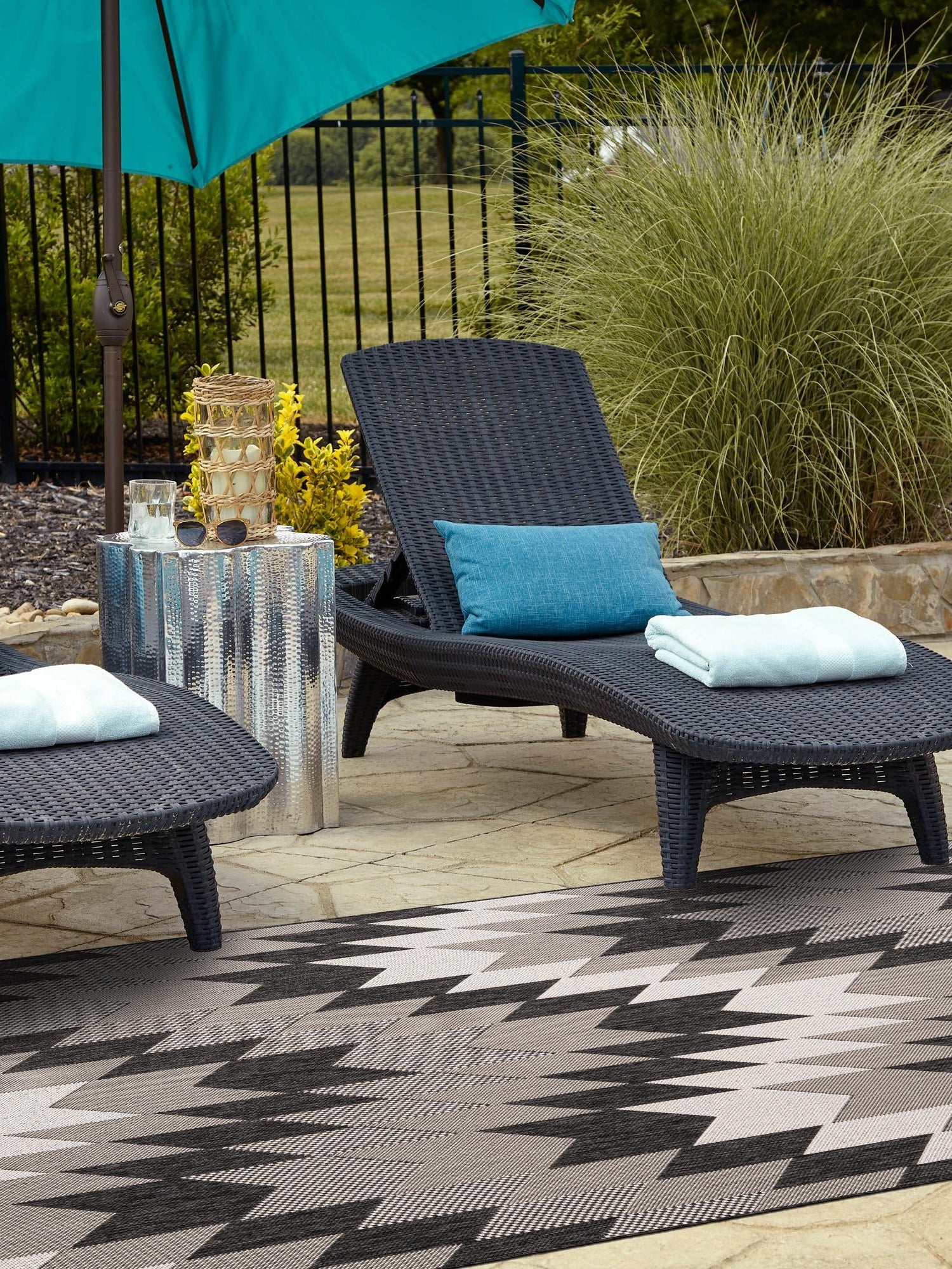 Black and White 9' x 12' Outdoor Modern Rectangle Area Rug Weather Resistant for Patio, Deck, Terrace, Balcony, Porch 100% Polypropylene Modern Outside Carpet for Sale at Rug Engine