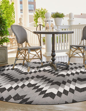 Black and White 6' 1 x 6' 1 Outdoor Modern Round Area Rug Weather Resistant for Patio, Deck, Terrace, Balcony, Porch 100% Polypropylene Modern Outside Carpet for Sale at Rug Engine