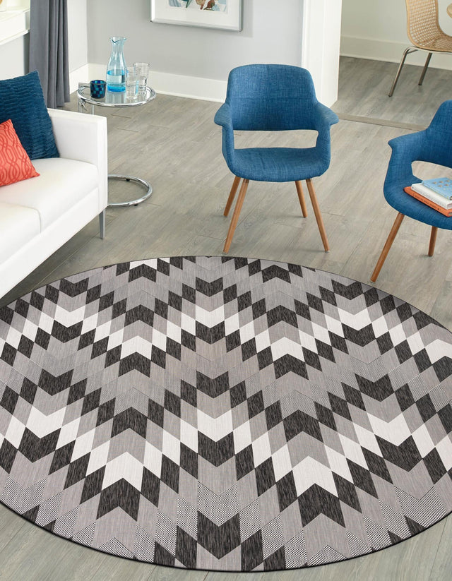 Black and White 6' 1 x 6' 1 Outdoor Modern Round Area Rug Weather Resistant for Patio, Deck, Terrace, Balcony, Porch 100% Polypropylene Modern Outside Carpet for Sale at Rug Engine
