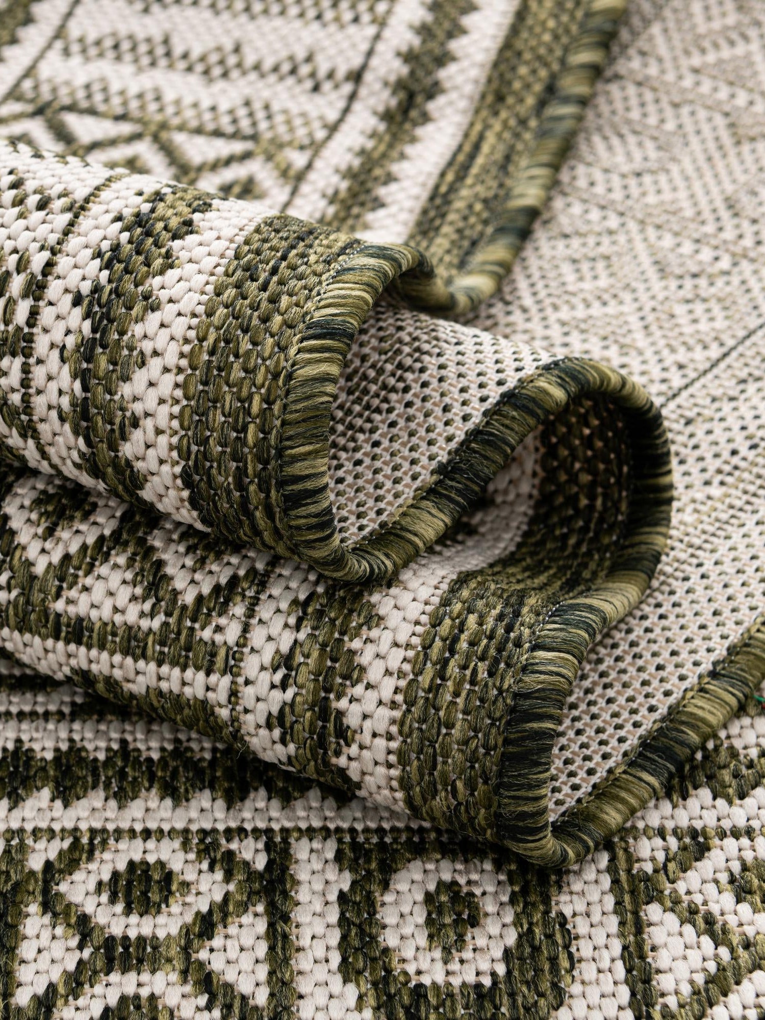 Green 2' x 3' 1 Outdoor Traditional Rectangle Area Rug Weather Resistant for Patio, Deck, Terrace, Balcony, Porch Classical Design Outside Carpet for Sale at Rug Engine