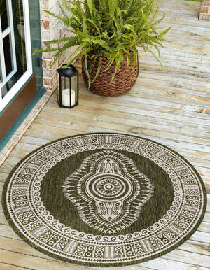 Green 7' 10 x 7' 10 Outdoor Traditional Round Area Rug Weather Resistant for Patio, Deck, Terrace, Balcony, Porch Classical Design Outside Carpet for Sale at Rug Engine