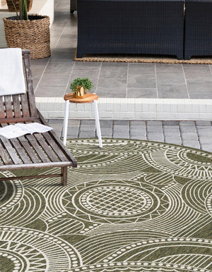 Green 10' x 10' Outdoor Traditional Round Area Rug Weather Resistant for Patio, Deck, Terrace, Balcony, Porch Classical Design Outside Carpet for Sale at Rug Engine