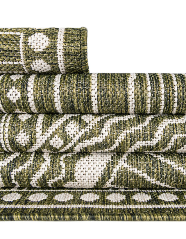 Green 7' 10 x 7' 10 Outdoor Traditional Square Area Rug Weather Resistant for Patio, Deck, Terrace, Balcony, Porch Classical Design Outside Carpet for Sale at Rug Engine