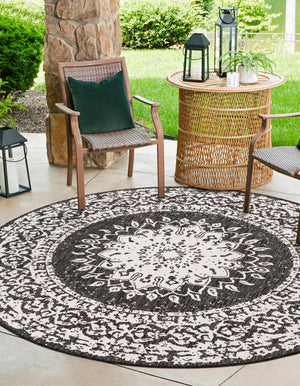 Black and White 3' 1 x 3' 1 Outdoor Traditional Round Area Rug Weather Resistant for Patio, Deck, Terrace, Balcony, Porch Classical Design Outside Carpet for Sale at Rug Engine