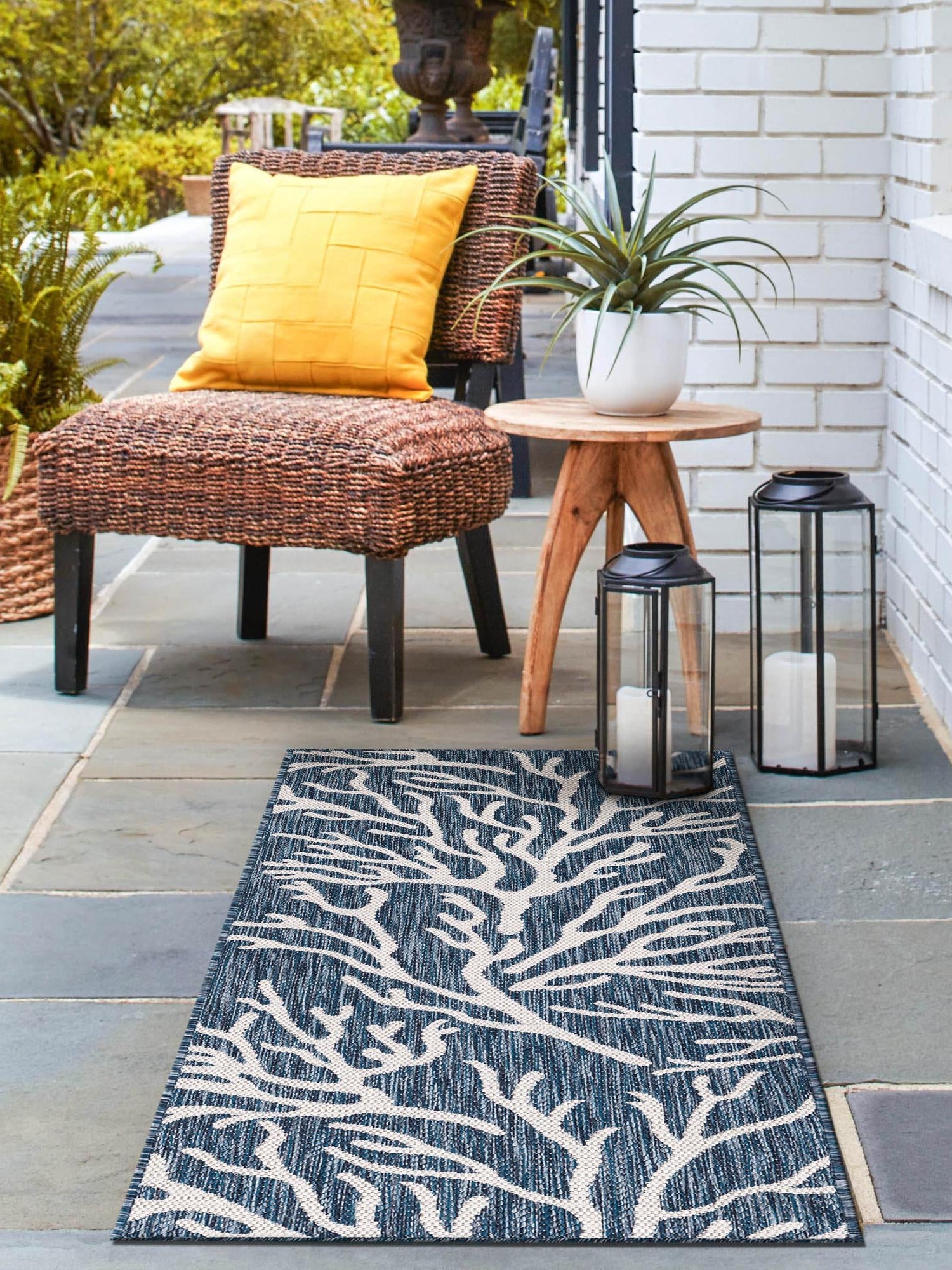 Blue 2' x 4' 1 Outdoor Coastal Runner Area Rug Weather Resistant for Patio, Deck, Terrace, Balcony, Porch 100% Polypropylene Coastal Decor Carpet for Sale at Rug Engine