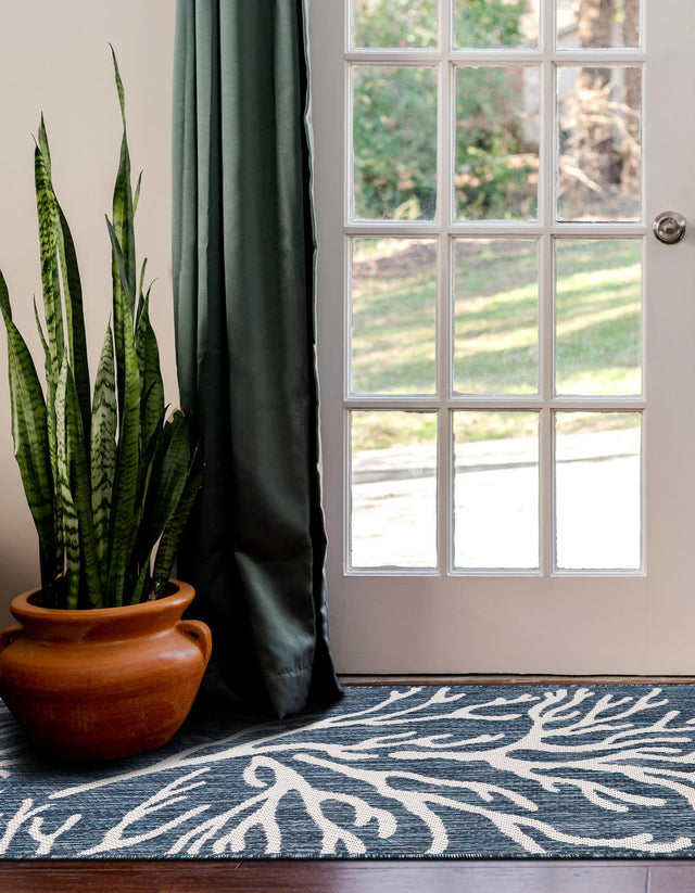 Blue 2' x 4' 1 Outdoor Coastal Runner Rug